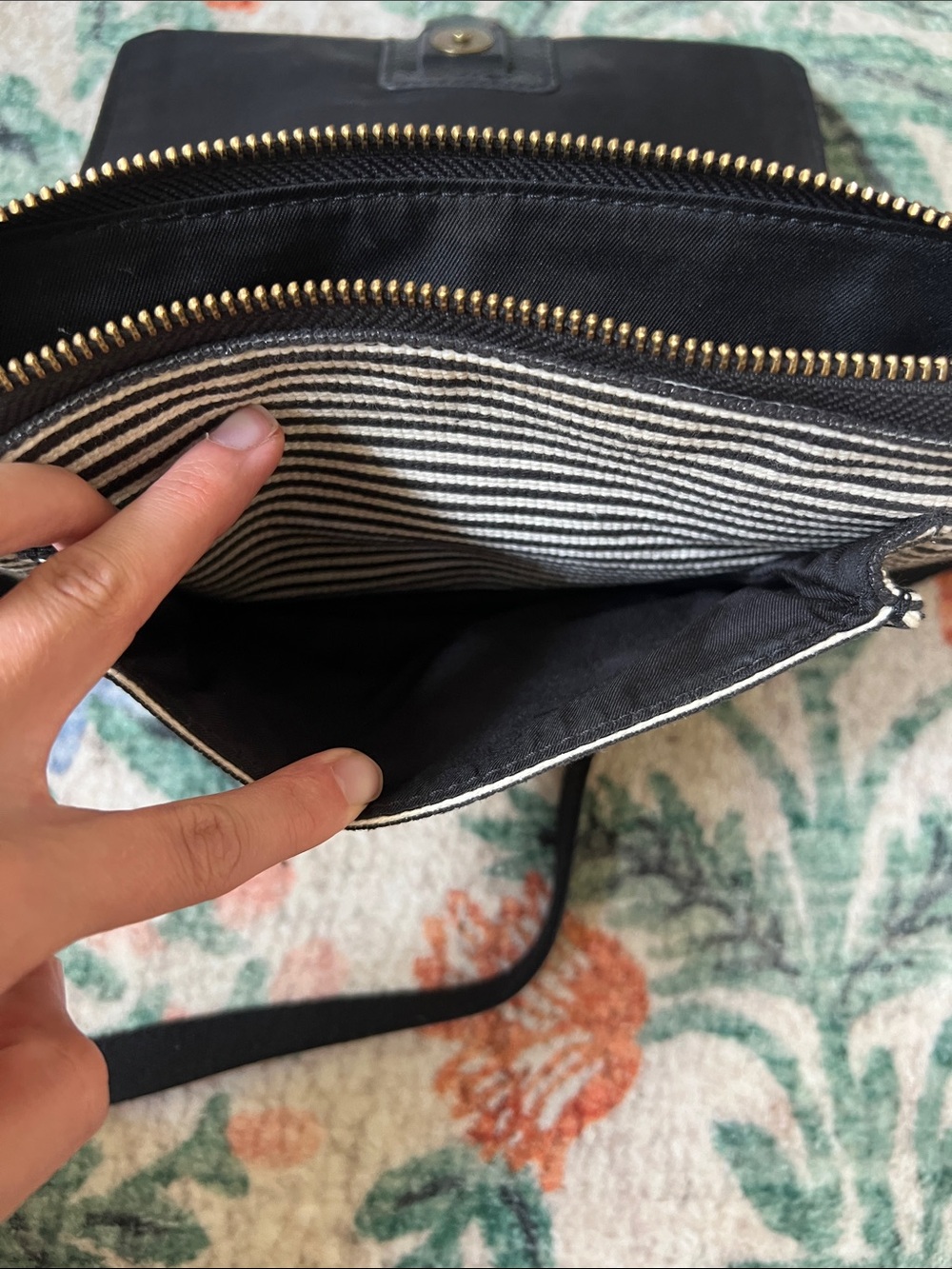 Striped Fossil Crossbody Bag with Leather Details - Picture 5 of 10